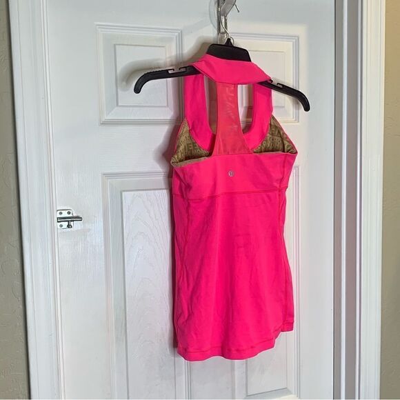 Lululemon Scoop Neck Tank in Hot Pink Size 6 - Picture 7 of 8